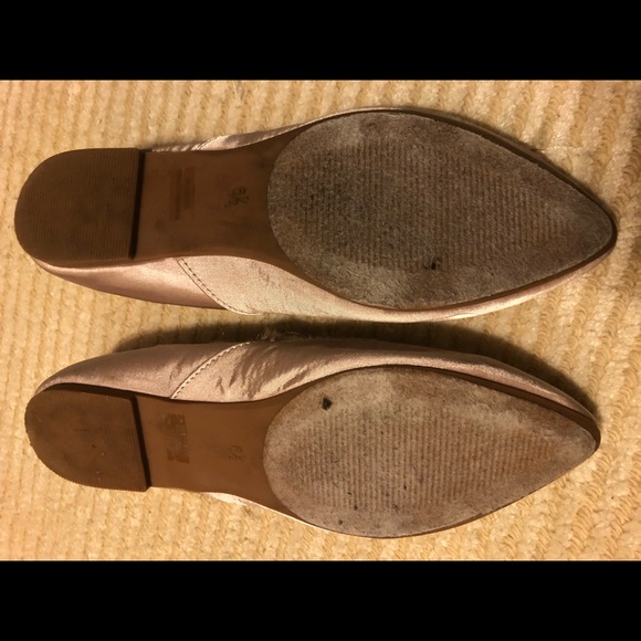 Pink satin slip-on flats - Picture 5 of 5